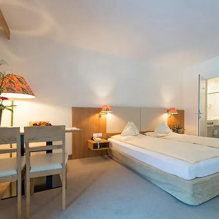 Hotell Happy Stubai Neustift im Stubaital