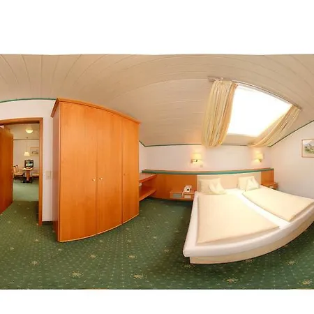 Happy Stubai Hotel 4*