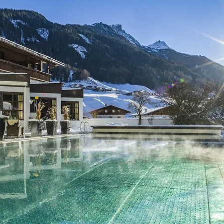 Hotell Happy Stubai Neustift im Stubaital