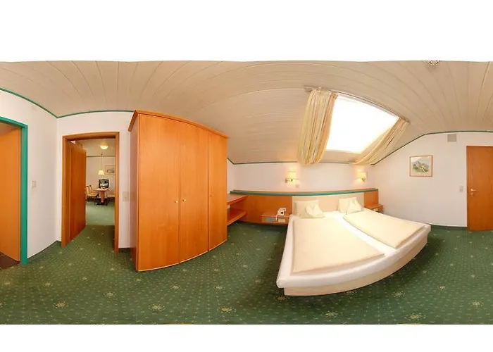 Happy Stubai Hotel 4*