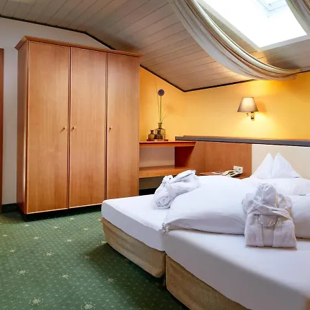Otel Happy Stubai