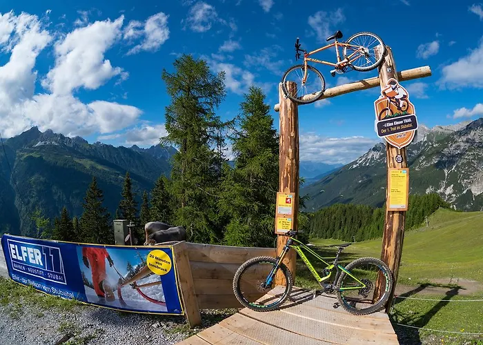 ハッピー シュトゥーバイ 4*